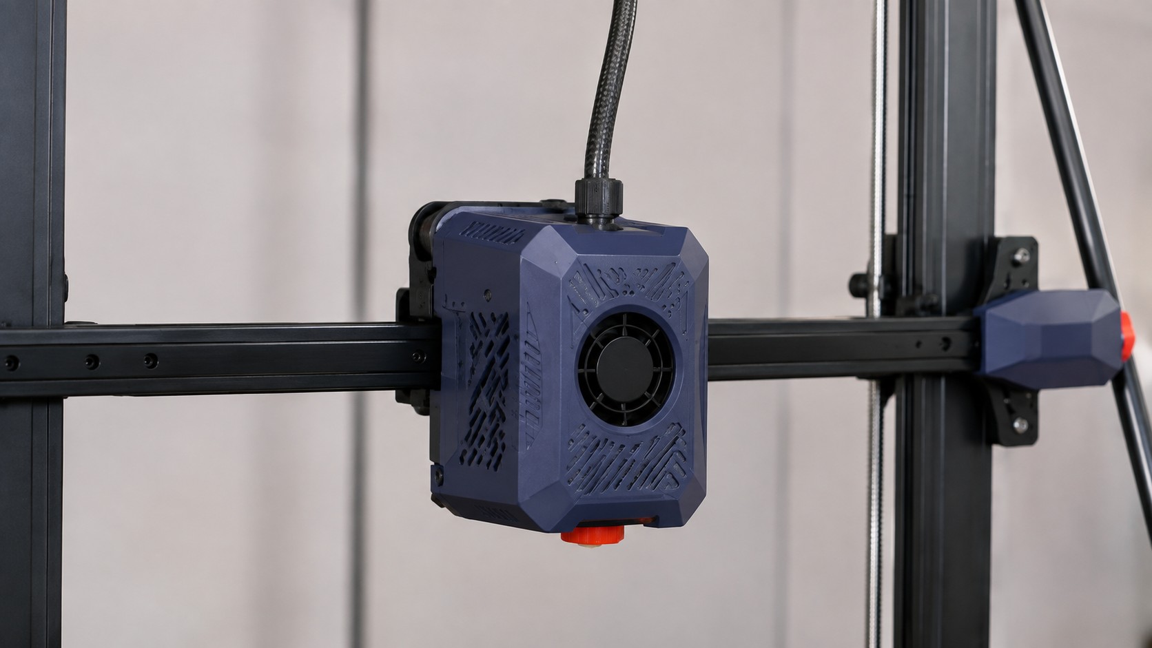 Detalle de volumen de impresión de 420 × 420 × 500 mm en la Anycubic Kobra 2 Max