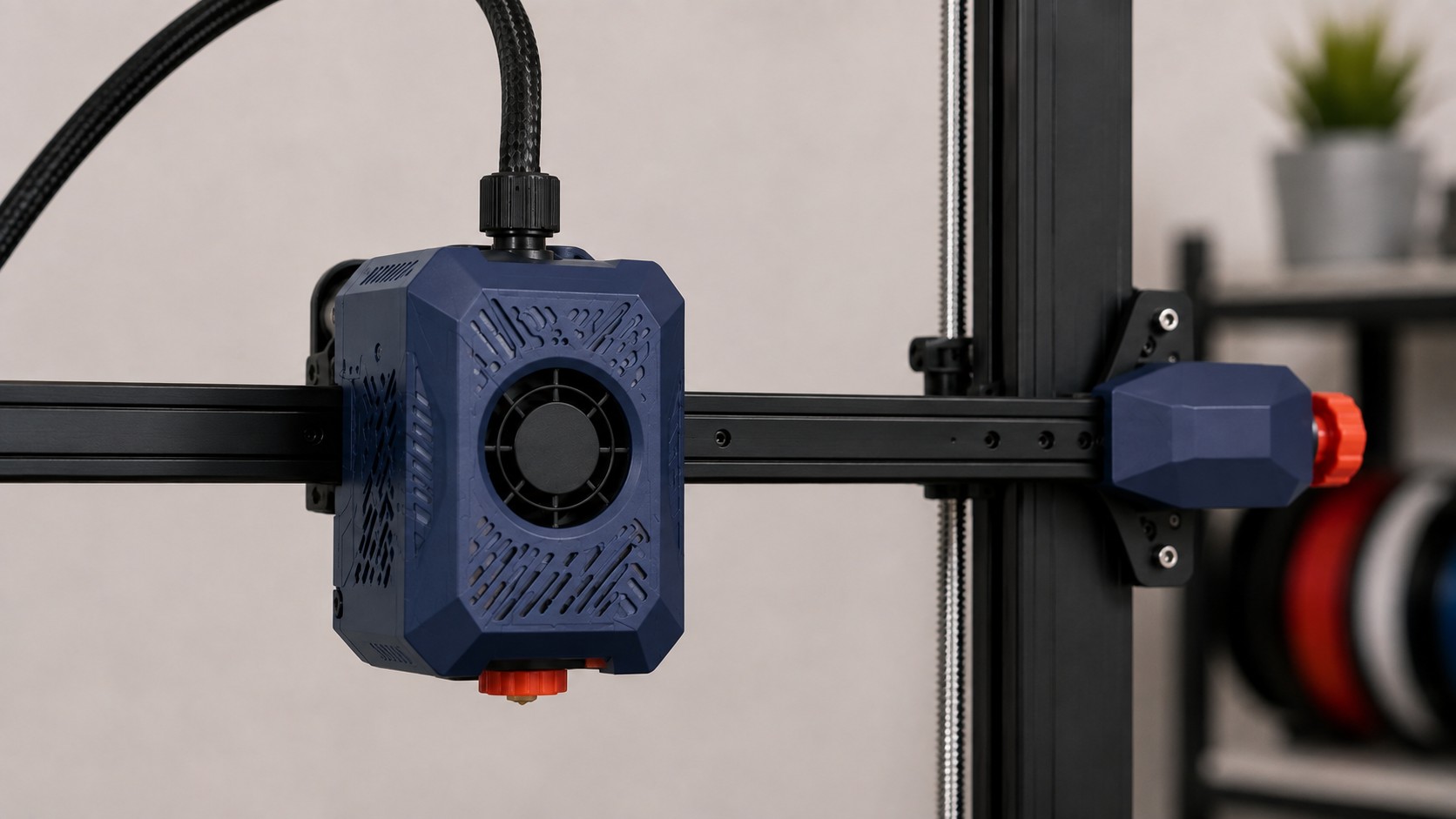 Detalle de volumen intermedio de 320 × 320 × 400 mm en la Anycubic Kobra 2 Plus